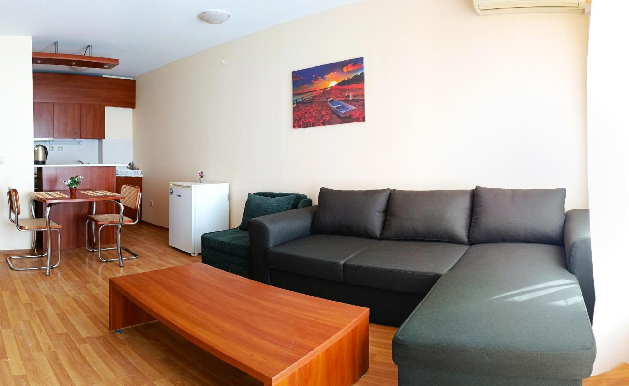 Europroperties Iglika Apartments غولدن ساندز المظهر الخارجي الصورة