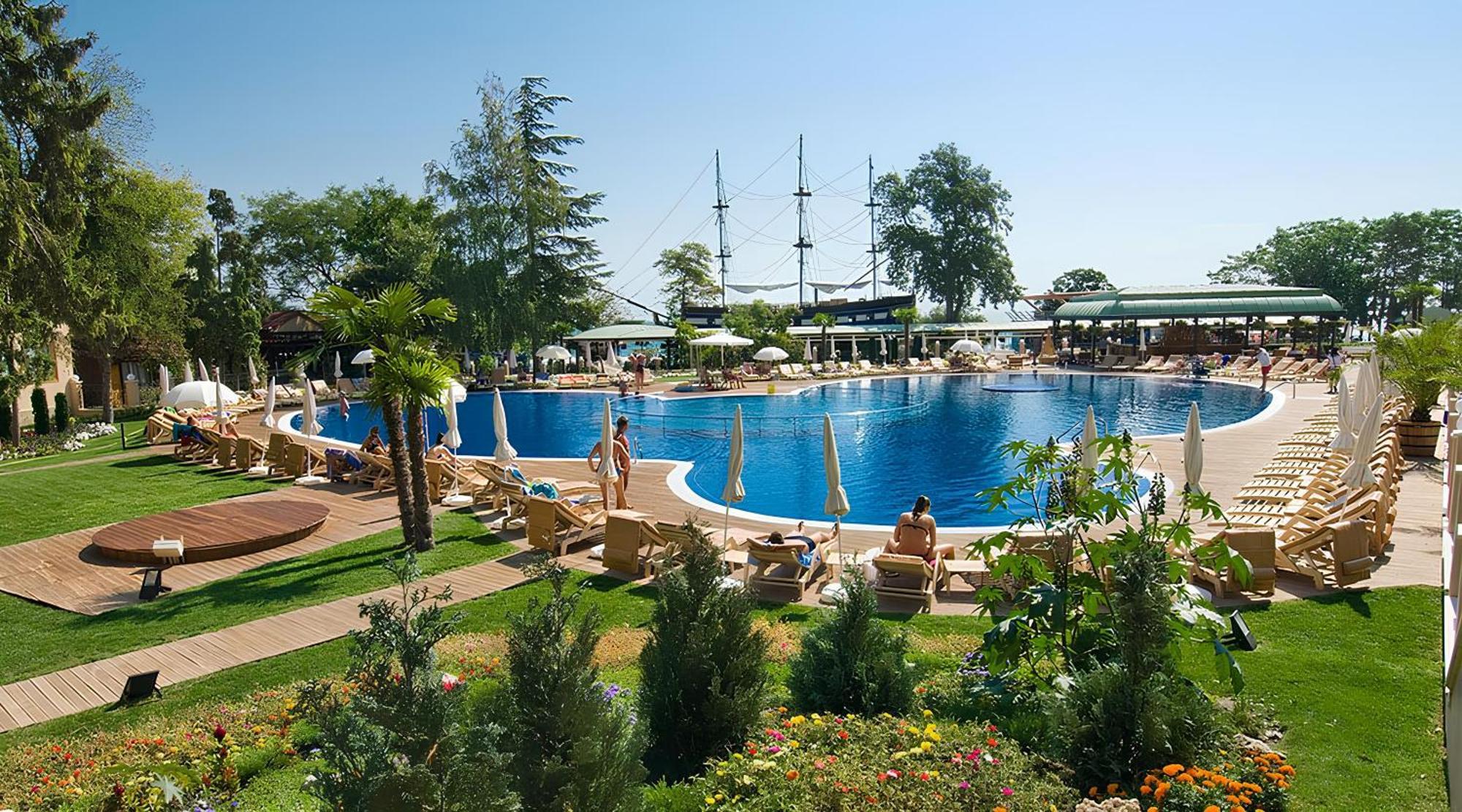 Europroperties Iglika Apartments غولدن ساندز المظهر الخارجي الصورة