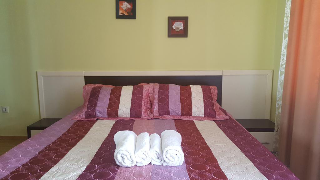Europroperties Iglika Apartments غولدن ساندز المظهر الخارجي الصورة