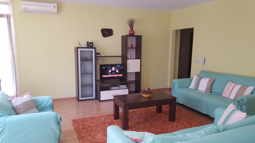Europroperties Iglika Apartments غولدن ساندز المظهر الخارجي الصورة